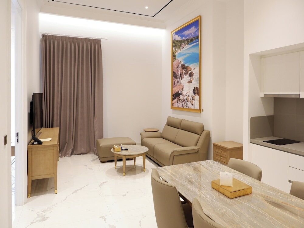 Фото The Grand Mansion Menteng