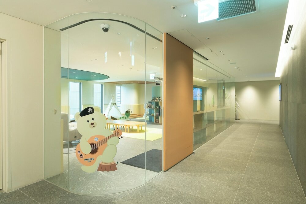 Фото Nine Tree Premier Rokaus Hotel Seoul Yongsan