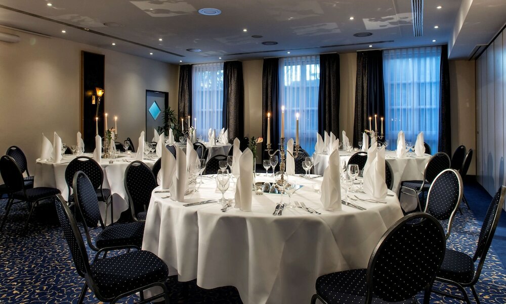 Фото Radisson Blu Hotel, Halle-Merseburg