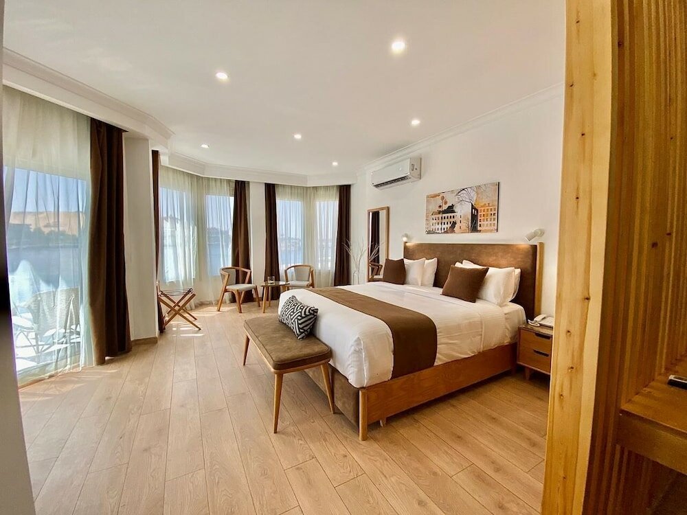 Фото Obelisk Nile Hotel Aswan