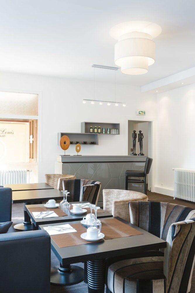 Фото Hôtel Le Saint Louis