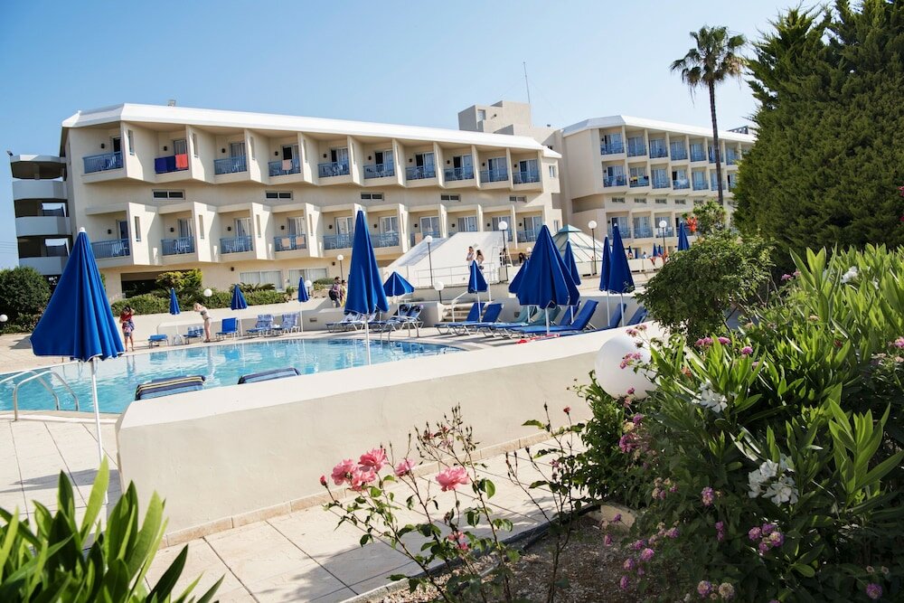 Фото Kissos Hotel