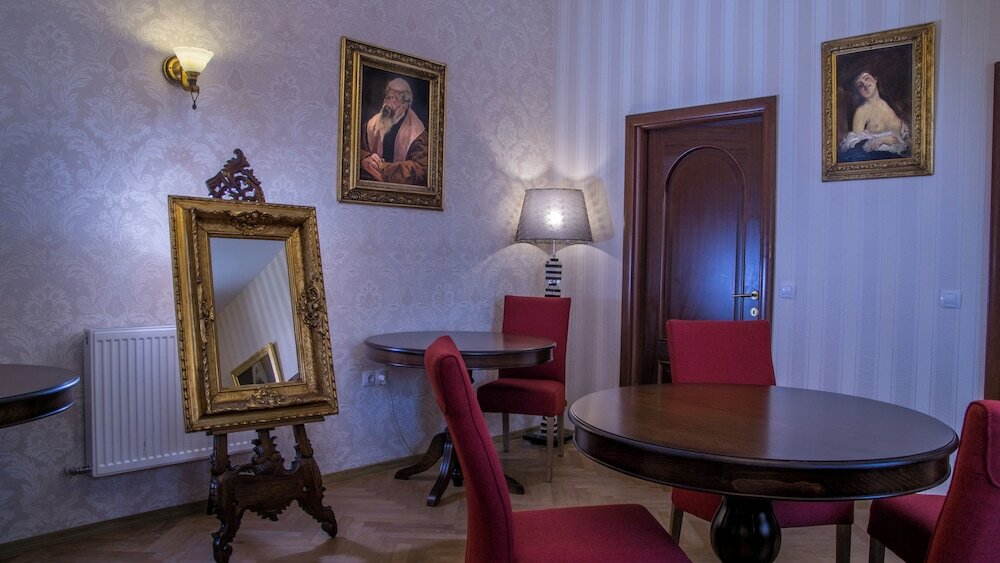 Фото Noblesse Boutique Hotel