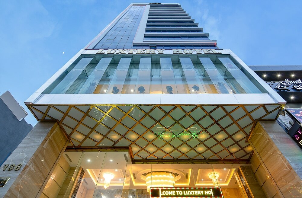 Фото Luxtery Hotel