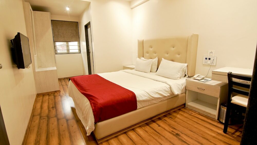 Фото Hotel Amrta