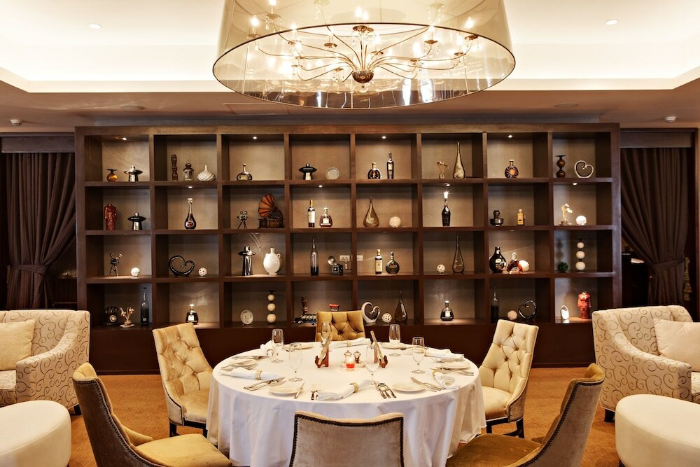 Фото Joy Nostalg Hotel & Suites Manila Managed by AccorHotels