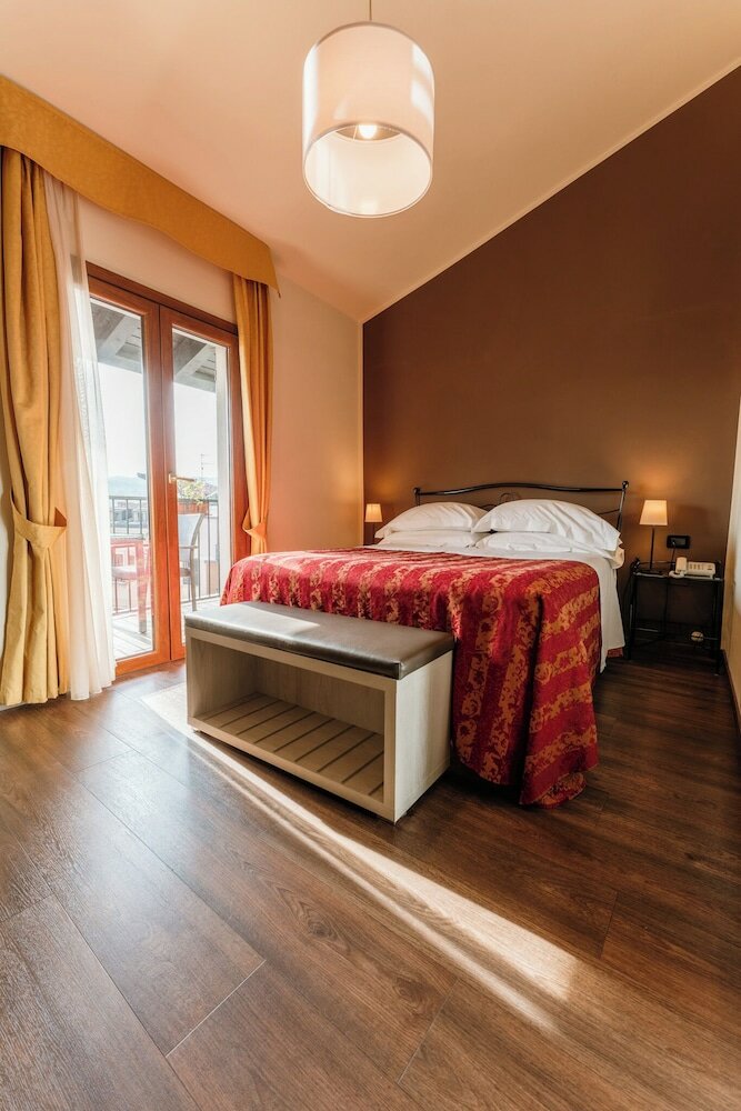 Фото Hotel Eden Salò