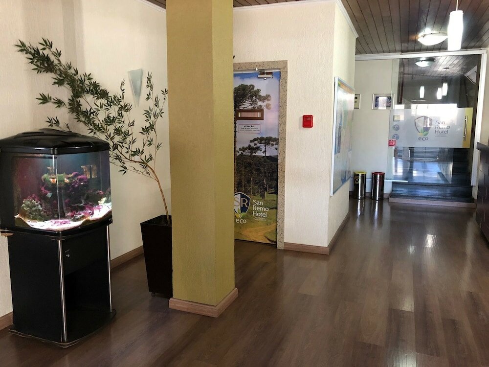 Фото San Remo Hotel