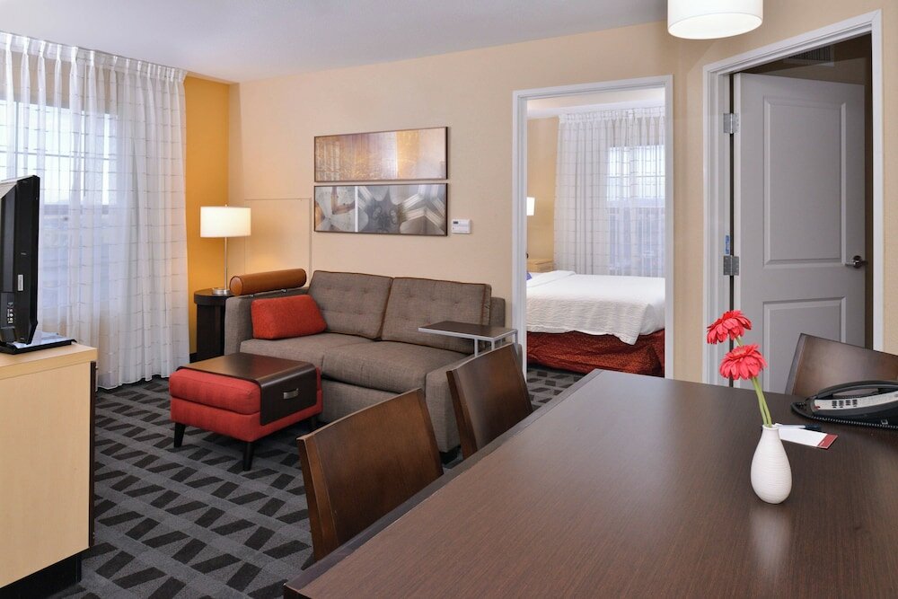 Фото TownePlace Suites by Marriott Las Vegas Henderson