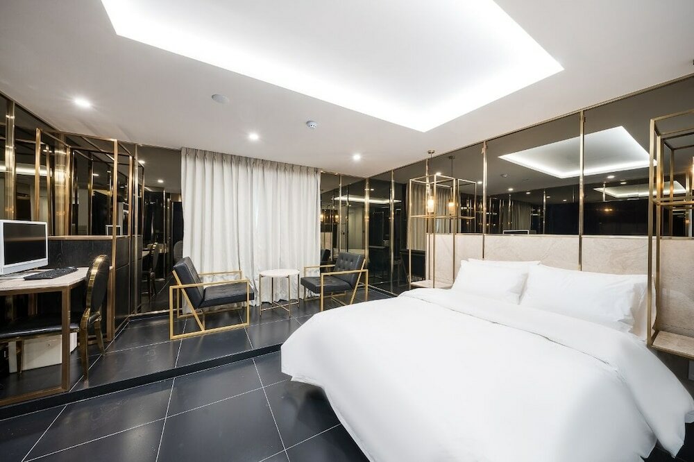 Фото Amourex Hotel