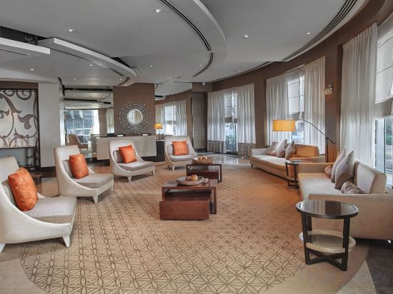 Фото Quest Hotel & Conference Center