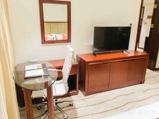 Фото Swiss-Belhotel Blulane