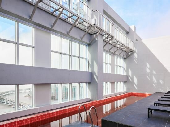 Фото Travelodge Suites Busan Centum