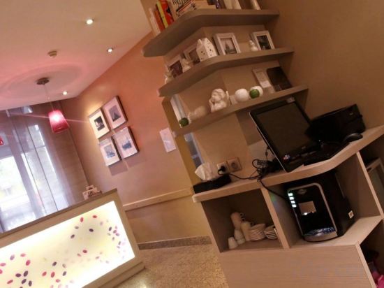 Фото Hotel L'Interlude