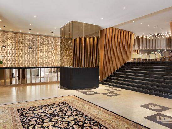 Фото Wyndham Grand Athens