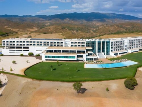 Внешний вид отеля Algarve Race Resort Hotel в Портимане, фото 2