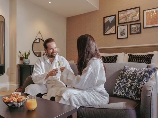 Фото Отель The Clermont London