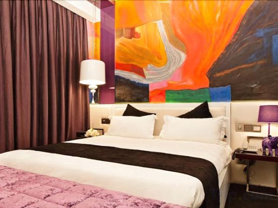 Фото Signature Boutique Hotel