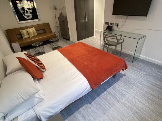 Фото Roland House Apartments