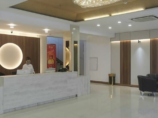 Apartments Yuelong Hotel Lingqiu, Shanxi, photo