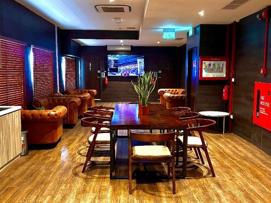 Фото Arena eSports Hotel at Bugis Village