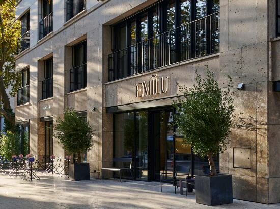 Фото отеля 1