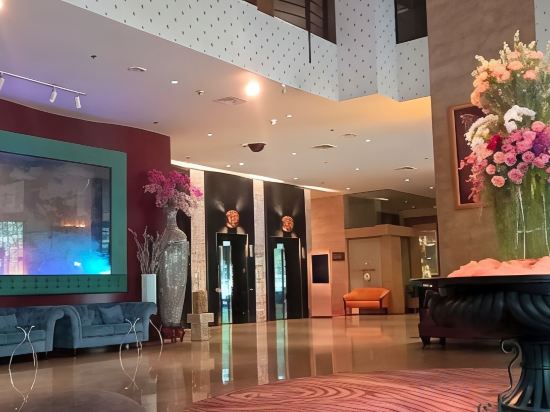 Фото The Four Wings Hotel Bangkok