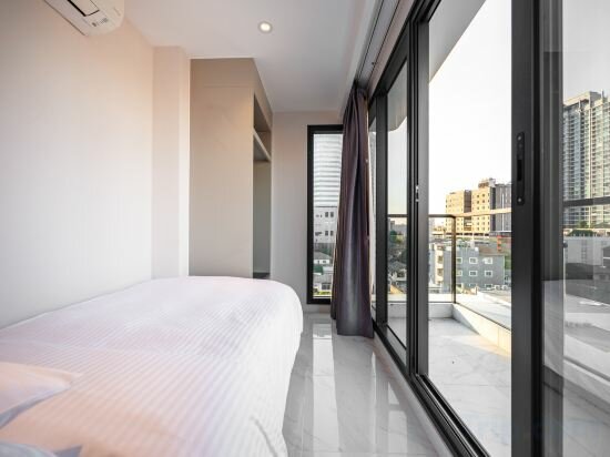 Фото Wanda Jin Residence The Ease Sierra Bangkok