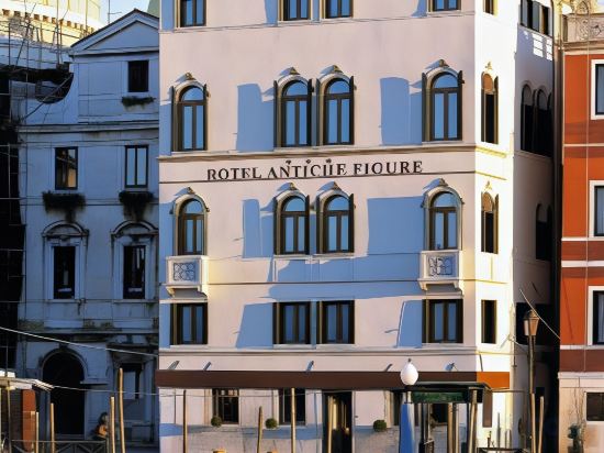 Фото Hotel Antiche Figure