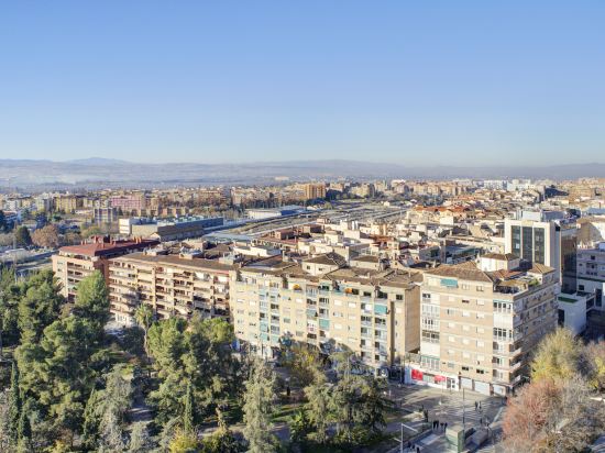 Фото Leonardo Hotel Granada