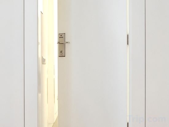Фото Hotel Jerónimos 8