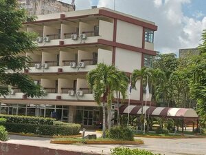 отель Hotel Mariposa