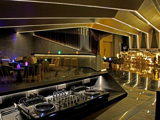 Фото Radisson Blu Bengaluru Outer Ring Road