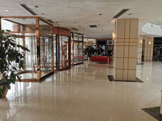 Фото Ariva Beijing West Hotel & Serviced Apartments