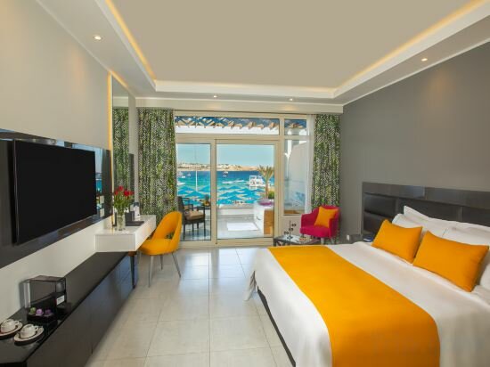 Фото Naama Bay Suites & SPA