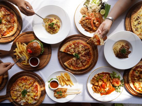 Фото Kokotel Khao Lak Lighthouse