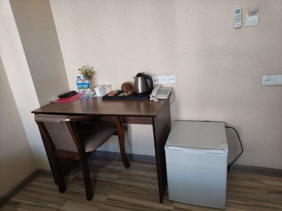 Фото Tourist Inn Hotel