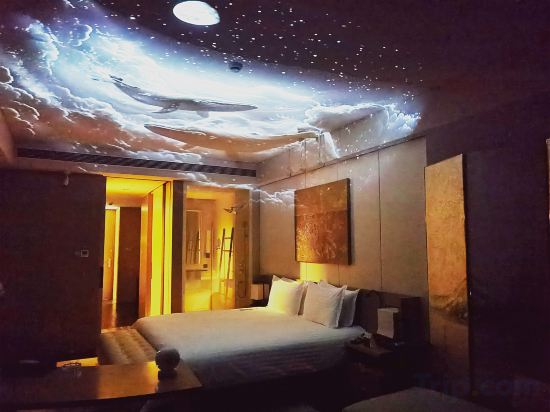 Фото Golden Tulip Bund New Asia