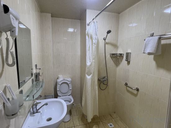 Фото Makon Hotel