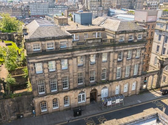 Фото Princes Street Suites