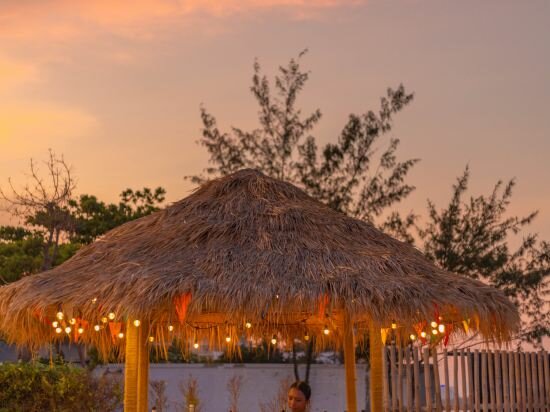 Фото Wora Bura Hua Hin Resort & Spa