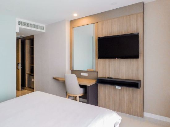 Фото Grace Patong Hotel