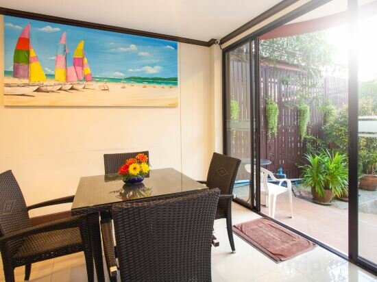 Фото Paripas Express Hotel Patong