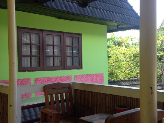 Фото Trekker Camp Chiang Mai Hostel