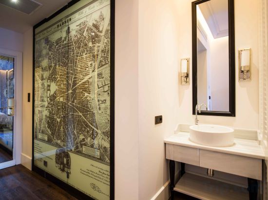 Фото Only You Boutique Hotel