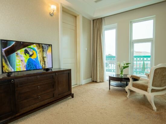 Фото La Sapinette Hotel Dalat