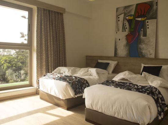 Фото Mabrouk Hotel And Suites