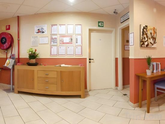 Фото Condo Gardens Brussels