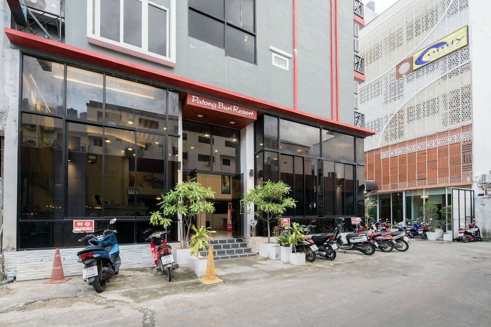 Фото Patong Buri Resort