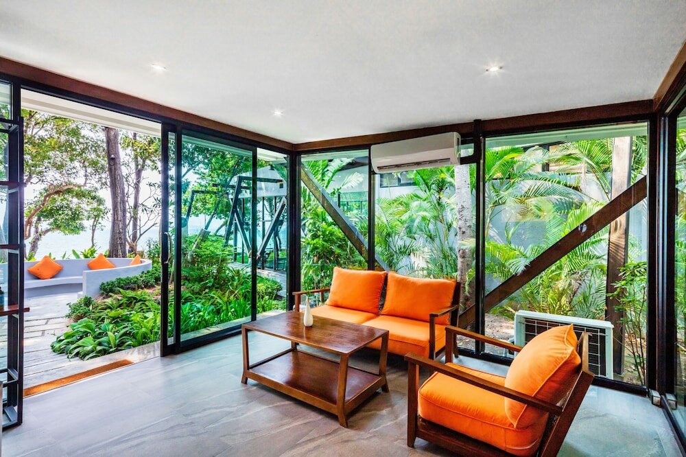 Фото The Monttra Pattaya